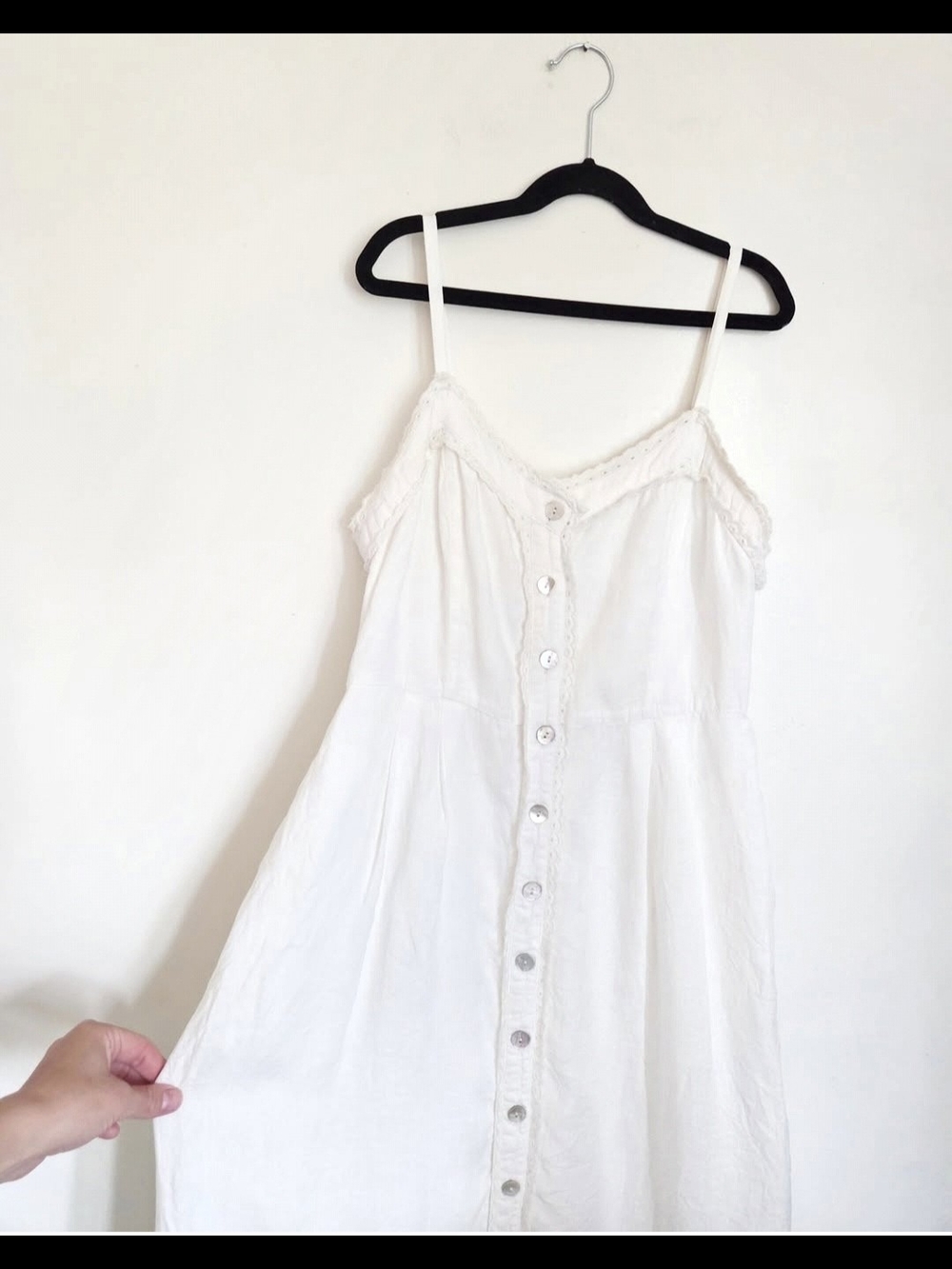 Wilfred White Eyelet-Trim Linen Midi Dress